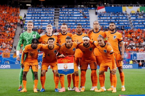 欧洲惊现,狗性觉醒,揭秘,江南体育平台,江南体育官方网站,江南体育登录入口,江南体育app下载