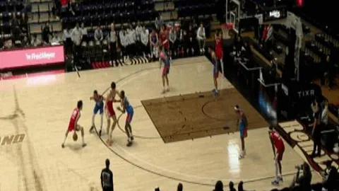 利拉德：从上赛季低谷中崛起，新赛季激情再燃